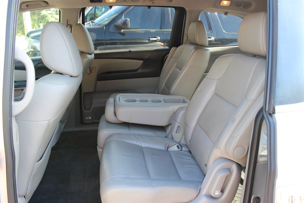 2013 Honda Odyssey LX - Photo 6