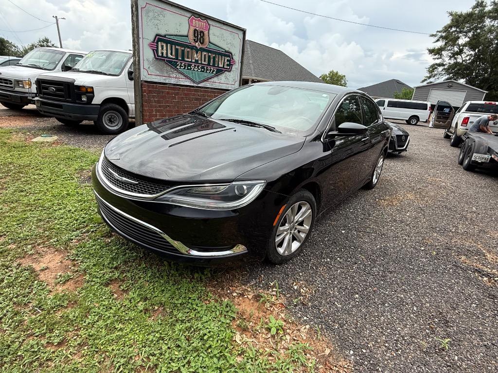 2017 Chrysler 200