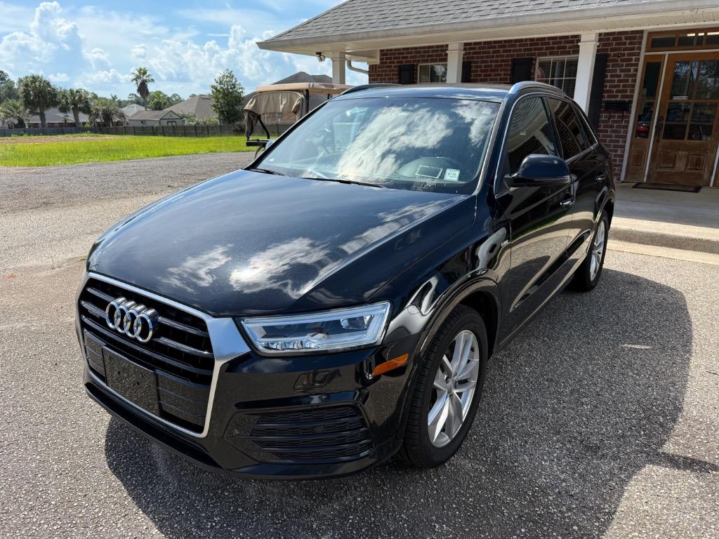 2018 Audi Q3 Premium Plus's photo