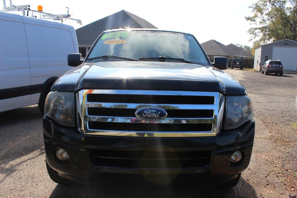 2013 Ford Expedition Limited's photo