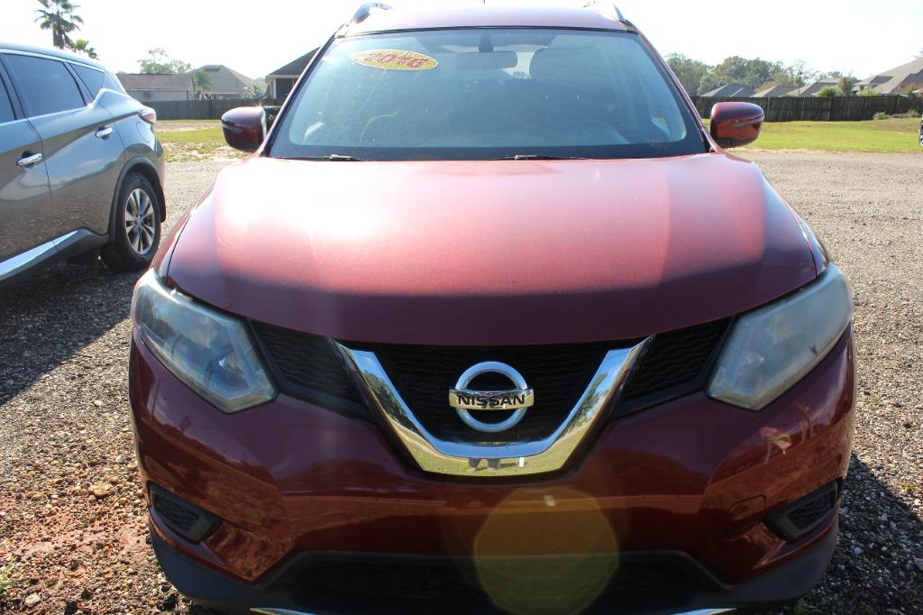 2016 Nissan Rogue S's photo