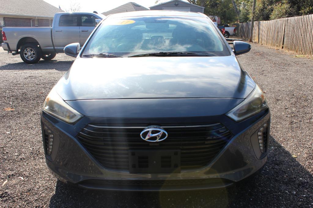 2017 Hyundai Ioniq Limited's photo