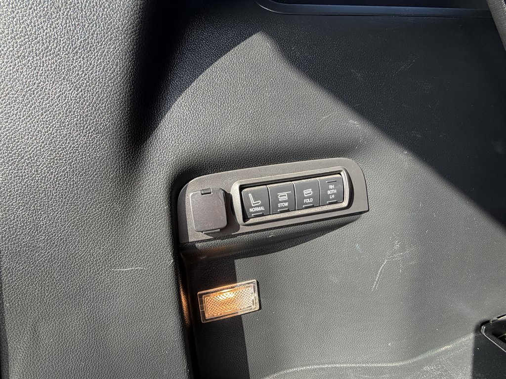 2018 Ford Explorer Limited - Photo 12