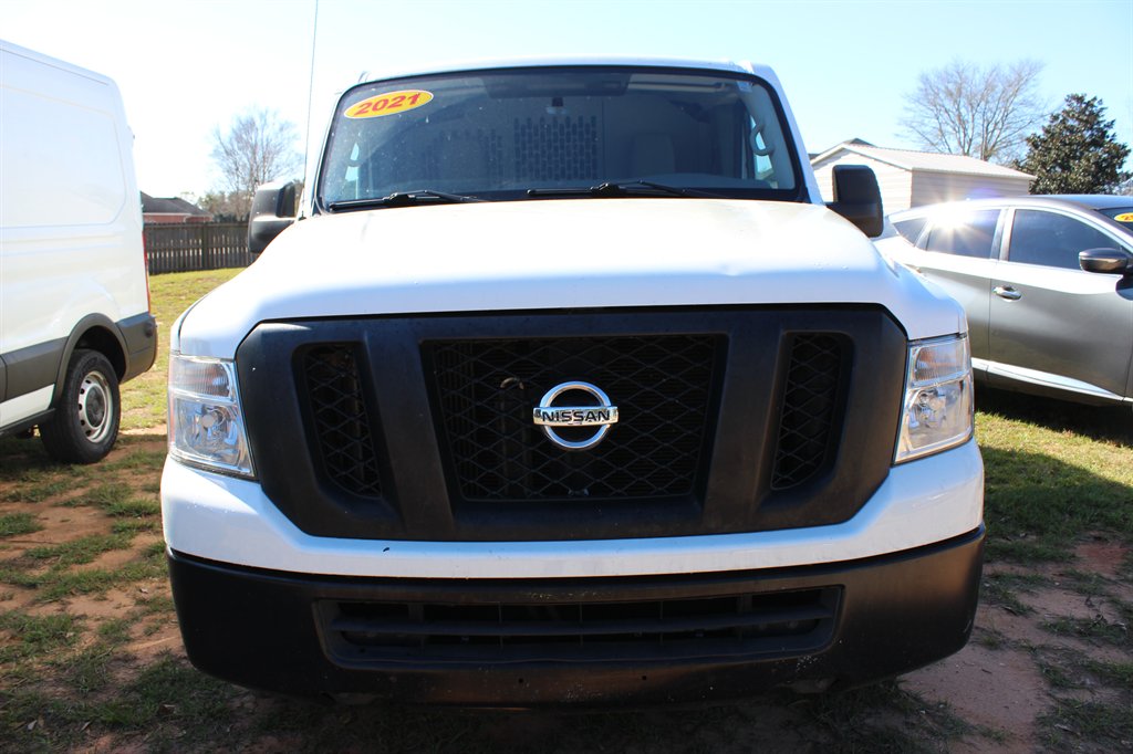 2021 Nissan NV Cargo SV