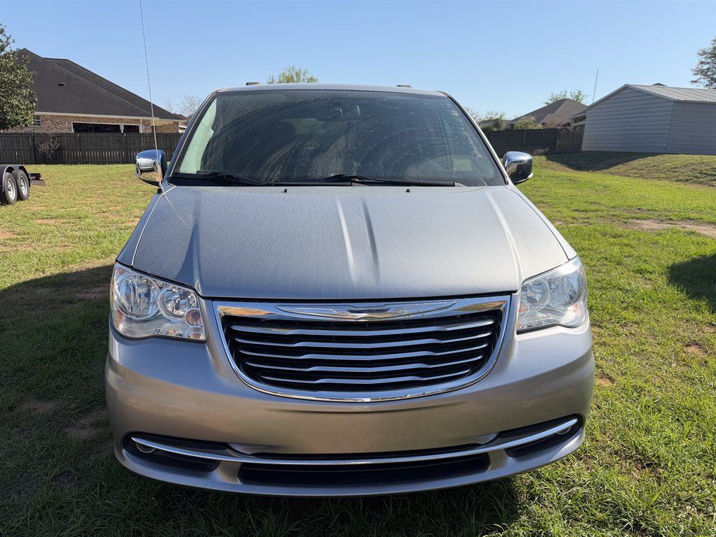 2016 Chrysler Town & Country Limited